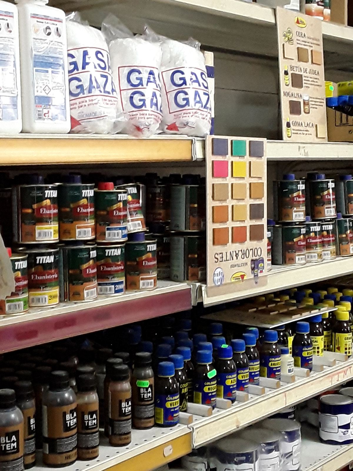 Colorantes y tintes para madera